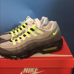Air Max 95 Neon
